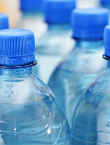 Italy’s Preference for Bottled Water: Consumption, Trust Issues, and Environmental Impact