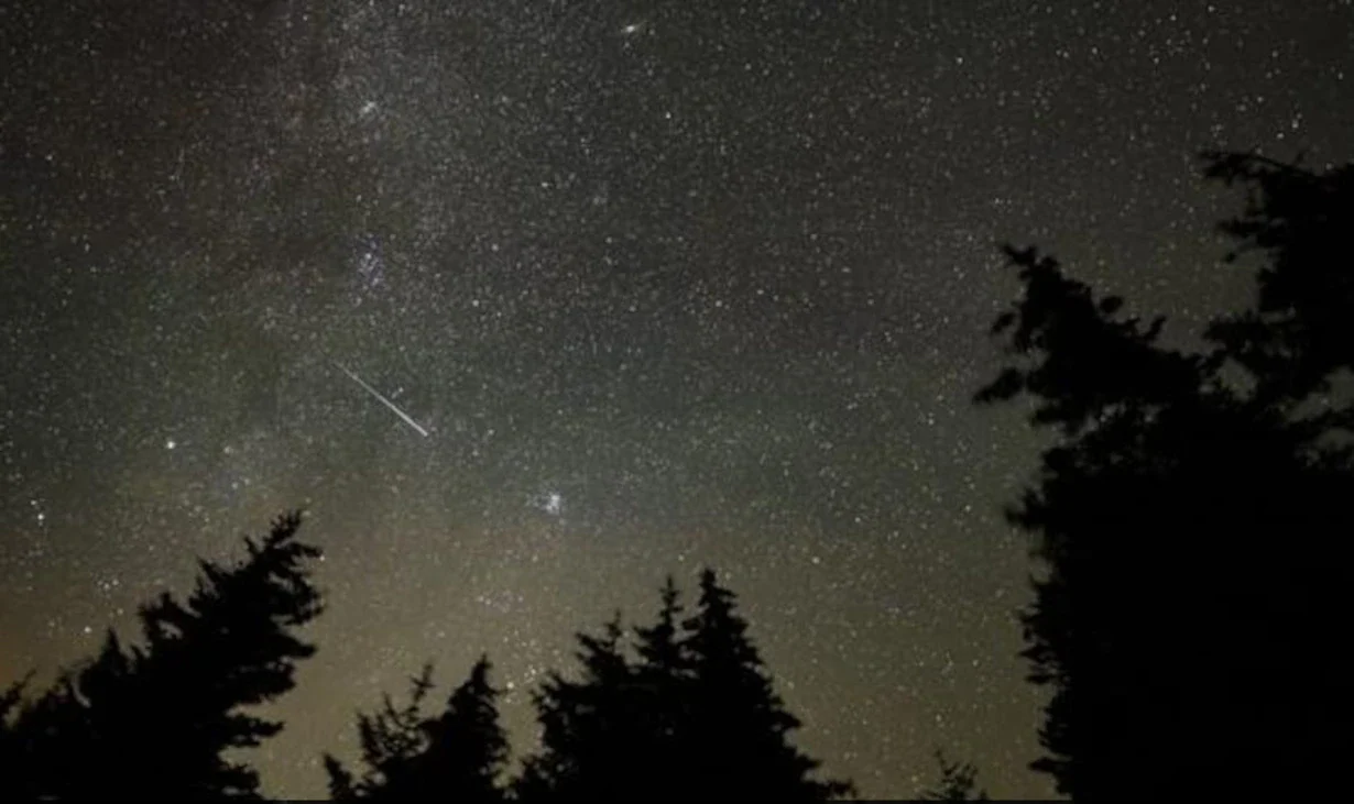 Spectacular Double Meteor Showers Delta Aquariids and Alpha Capricornids to Peak on July 30th