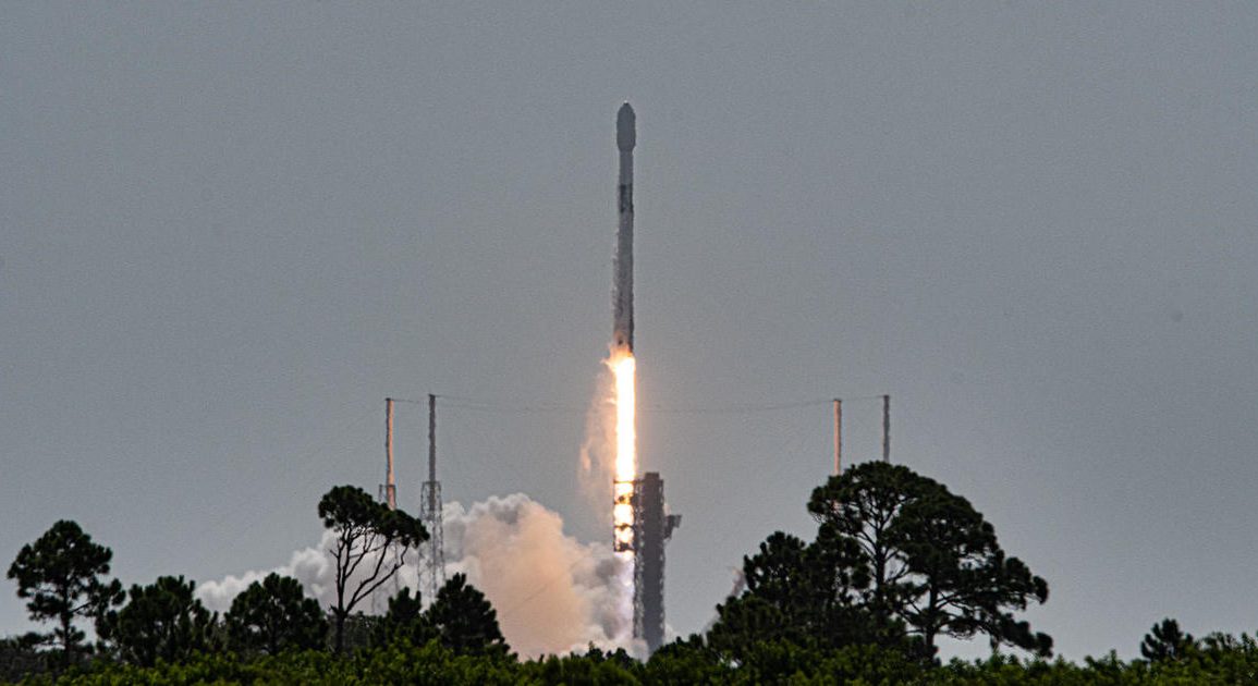 Falcon 9 Launches Cygnus Cargo Ship to ISS, Faces Post-Launch Challenges