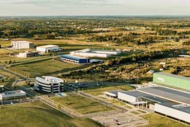 Google's Uruguayan Datacentre Faces Backlash Over Environmental Concerns and Rapid Approval Process