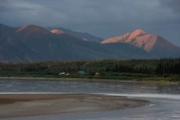 Melting Permafrost in Alaska’s Yukon River Releases Toxic Mercury, Posing Long-Term Environmental Risks