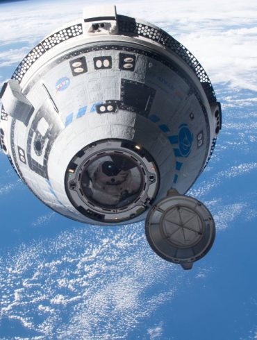 NASA Faces Delays with Boeing's Starliner, Considers SpaceX Crew Dragon for Astronaut Return