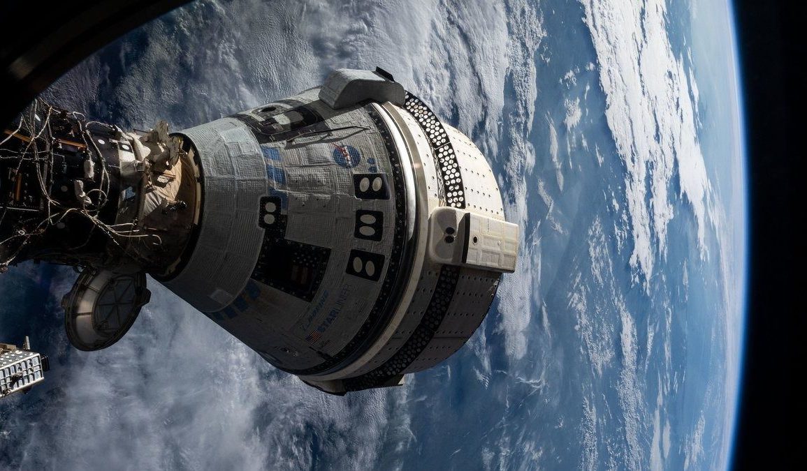 NASA Weighs Risk of Starliner Delays vs. SpaceX Dragon for Astronauts’ Return from ISS