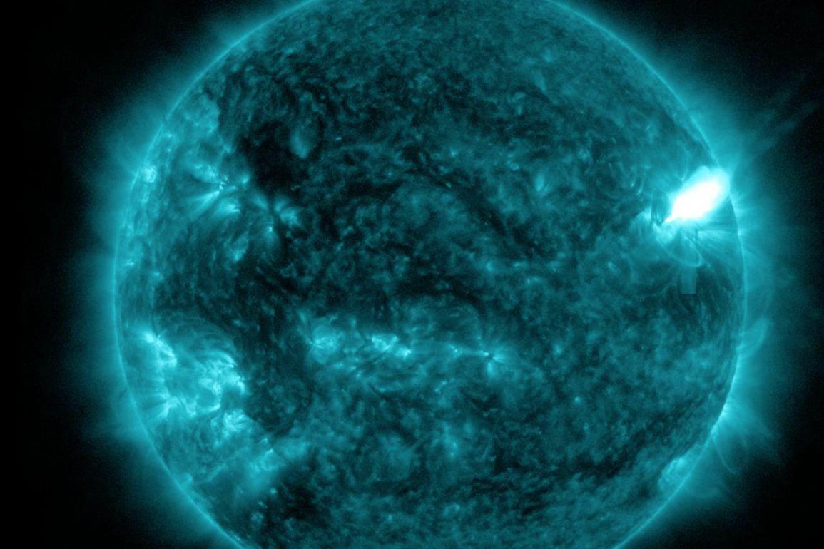 Powerful X-Class Solar Flare Triggers Radio Blackout and Geomagnetic Storm Watch