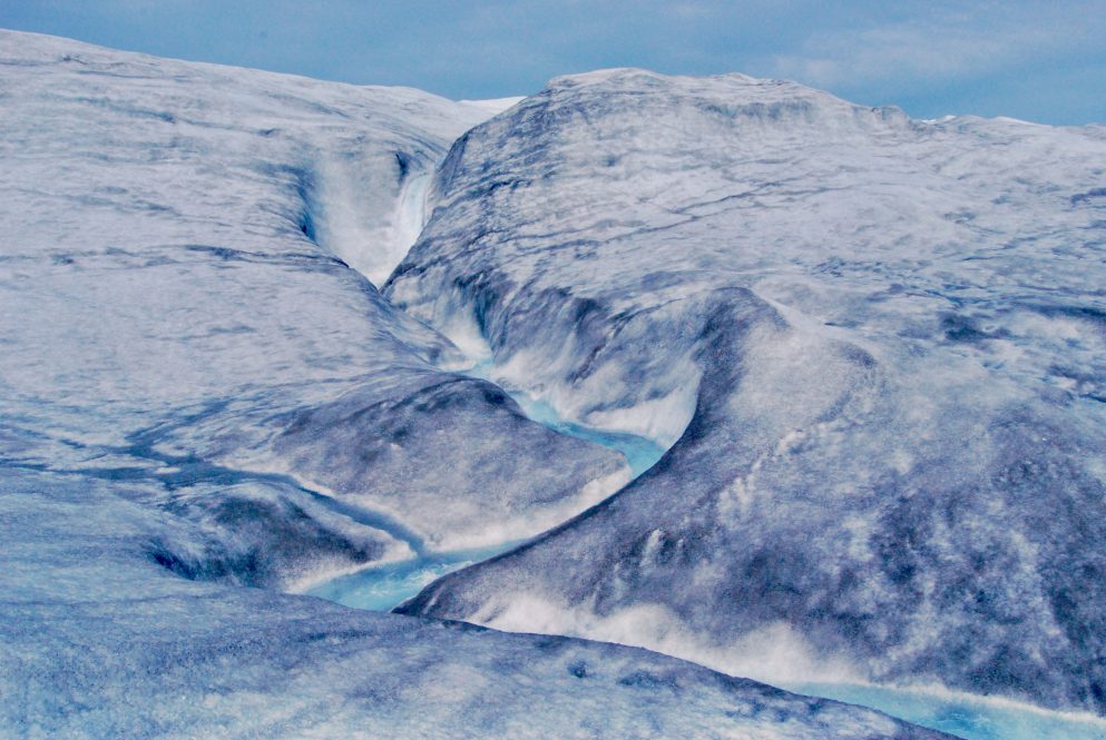 Research Warns of Significant Melting Risks for Greenland’s Ice Sheet and Rising Sea Levels