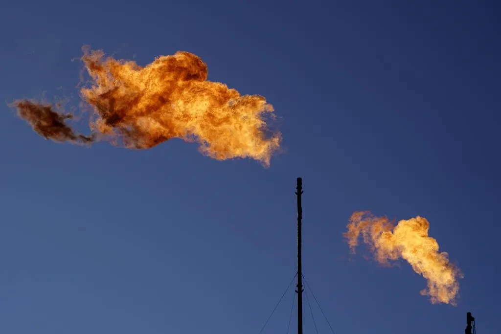 Rising Methane Emissions from Natural Sources Challenge Global Climate Goals