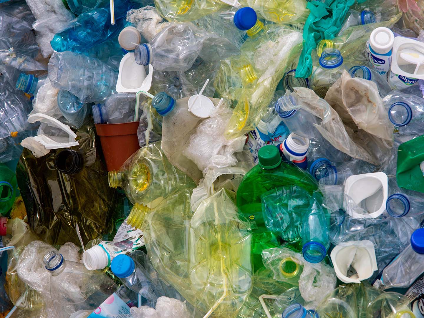 Scrutiny Mounts Over Houston's Plastic Recycling Initiative Amid Safety and Effectiveness Concerns