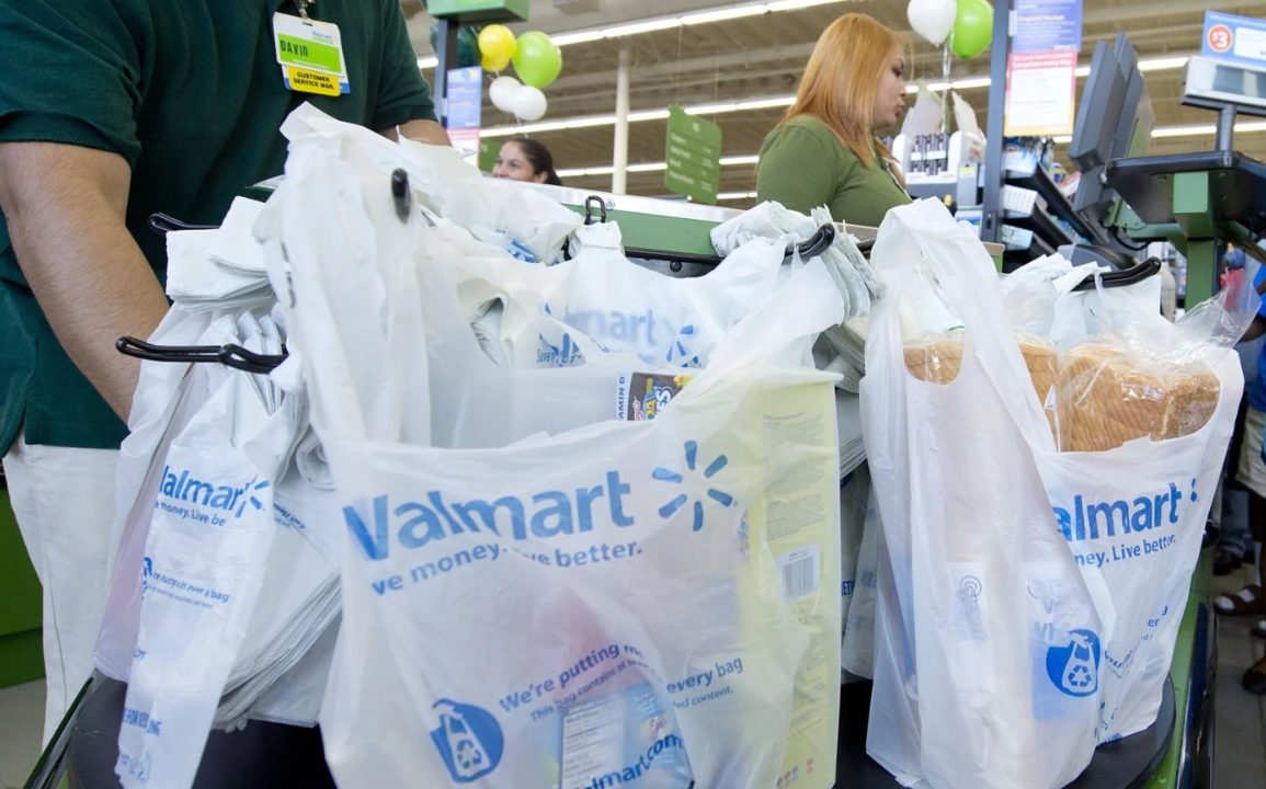 Walmart and Reynolds Halt Sales of Misleading Plastic Bags in Minnesota