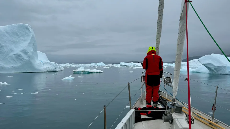 Young Sailors Brave Northwest Passage, Navigating Arctic Dangers to Gather Crucial Climate Data