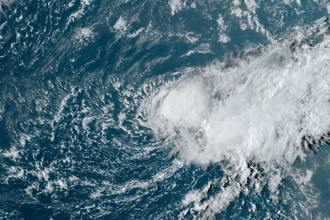 Tropical Storm Gordon Weakens as New Disturbance Develops Off Southeast U.S. Coast