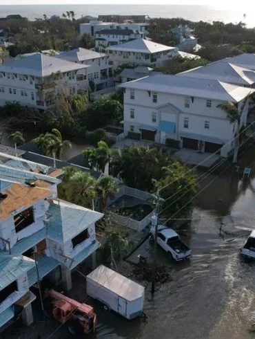 Florida Begins Recovery from Hurricane Milton Amid Ongoing Flooding, Power Outages, and Tornado Damage