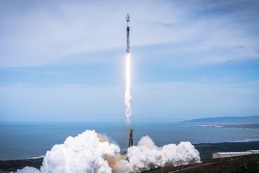 SpaceX Secures $733 Million Contract from U.S. Space Force for Eight Falcon 9 Launches