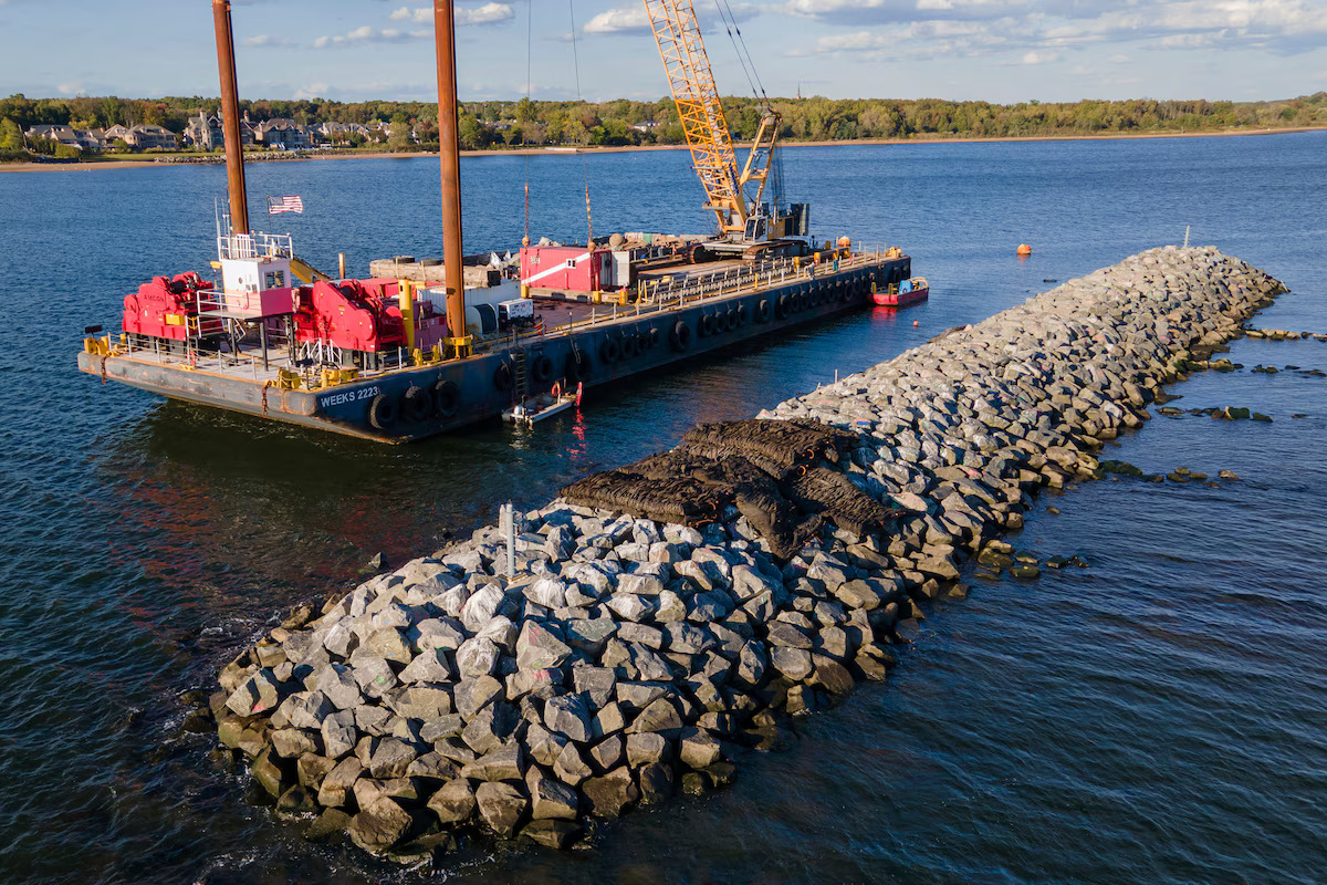 Staten Island's Living Breakwaters: Innovative Coastal Defense and Ecological Restoration Post-Superstorm Sandy