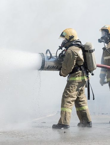 UK Environment Agency Ignored 2003 Warning on Toxic PFAS in Firefighting Foams, Sparking Public Health Concerns