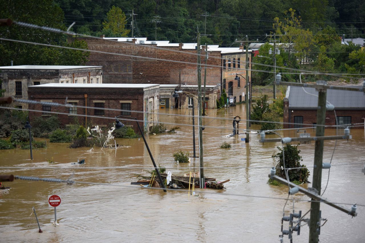 Hurricane Helene Exposes Asheville’s Vulnerability, Shattering Its Reputation as a Climate Refuge