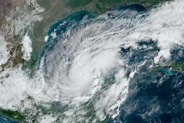 Hurricane Milton Highlights Urgency of Climate Action Amid Rising Fossil Fuel Emissions and Political Inaction