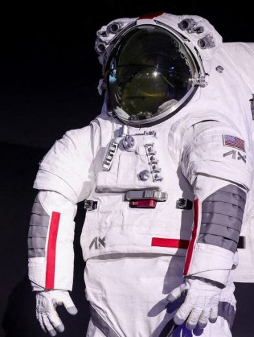 Prada and Axiom Space Revolutionize Spacesuit Design for NASA's Artemis III Mission