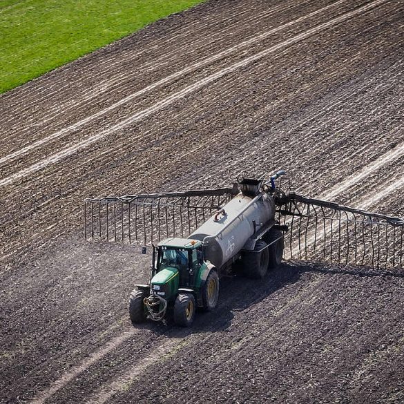 EU Faces Pressure to Reform Agriculture Amid Environmental Concerns and Farmer Pushback