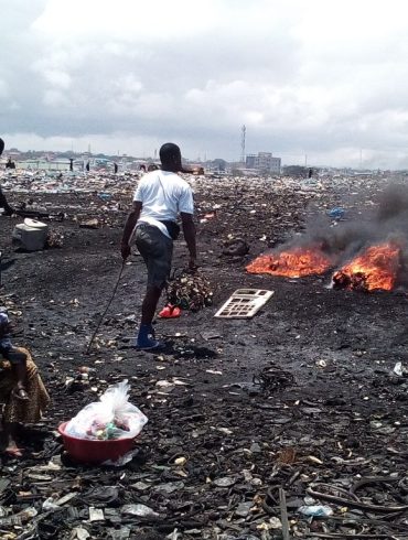 Toxic E-Waste Crisis in Ghana’s Agbogbloshie Dumpsite Exposes Health Risks and Environmental Damage