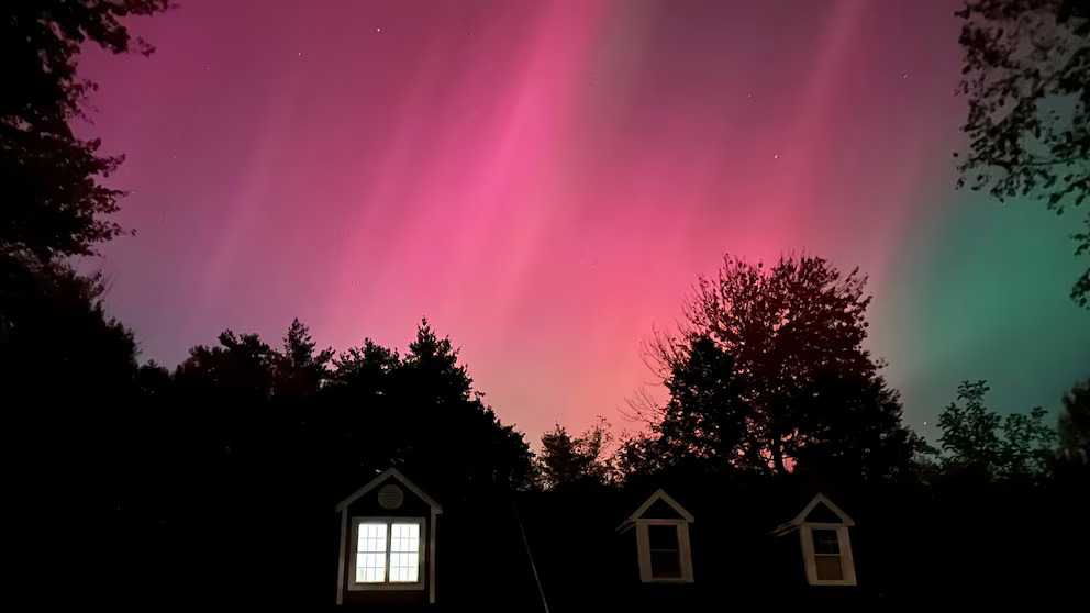 U.S. Residents May Witness Northern Lights in November Following Solar Flare and Geomagnetic Storm