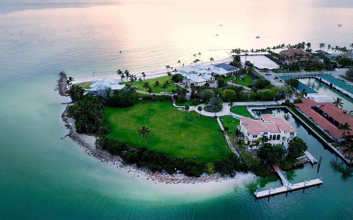 Luxury Estate Gordon Pointe in Florida Faces High Flood Risk Despite Its $295 Million Price Tag