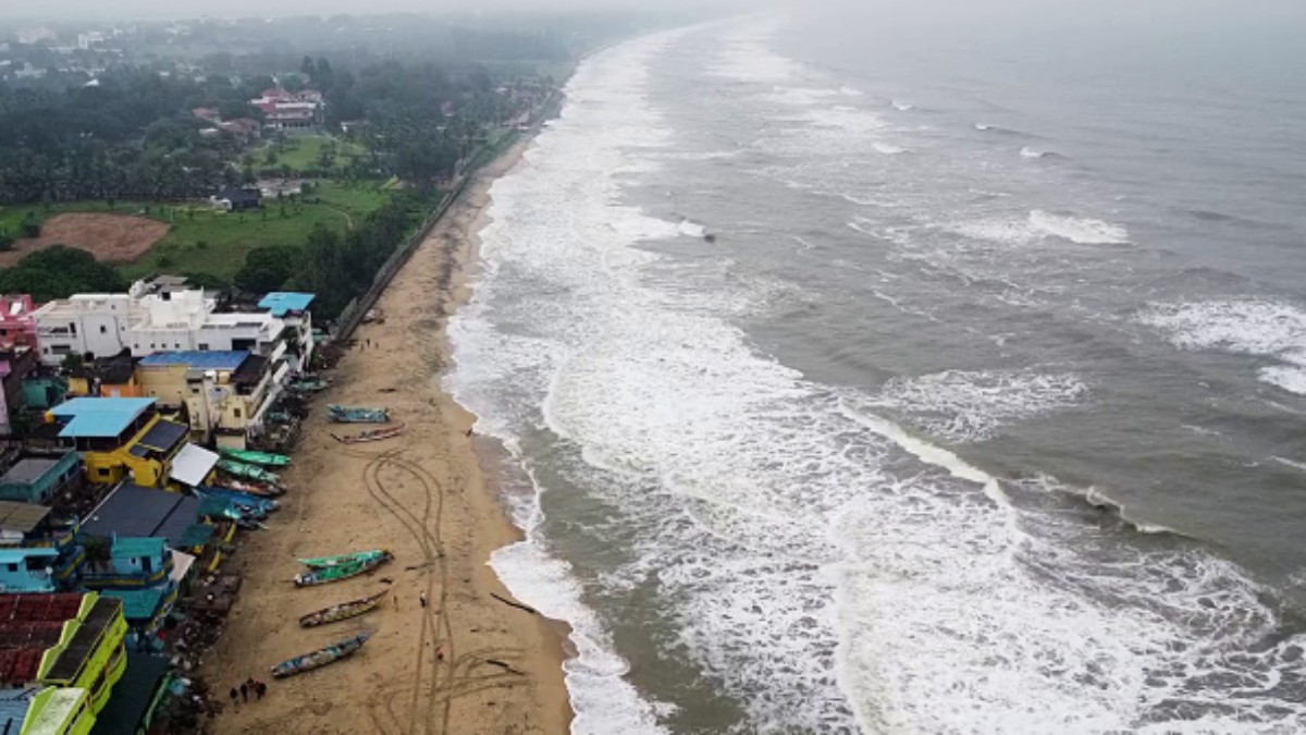 Cyclone Fengal struck the southern coast of India